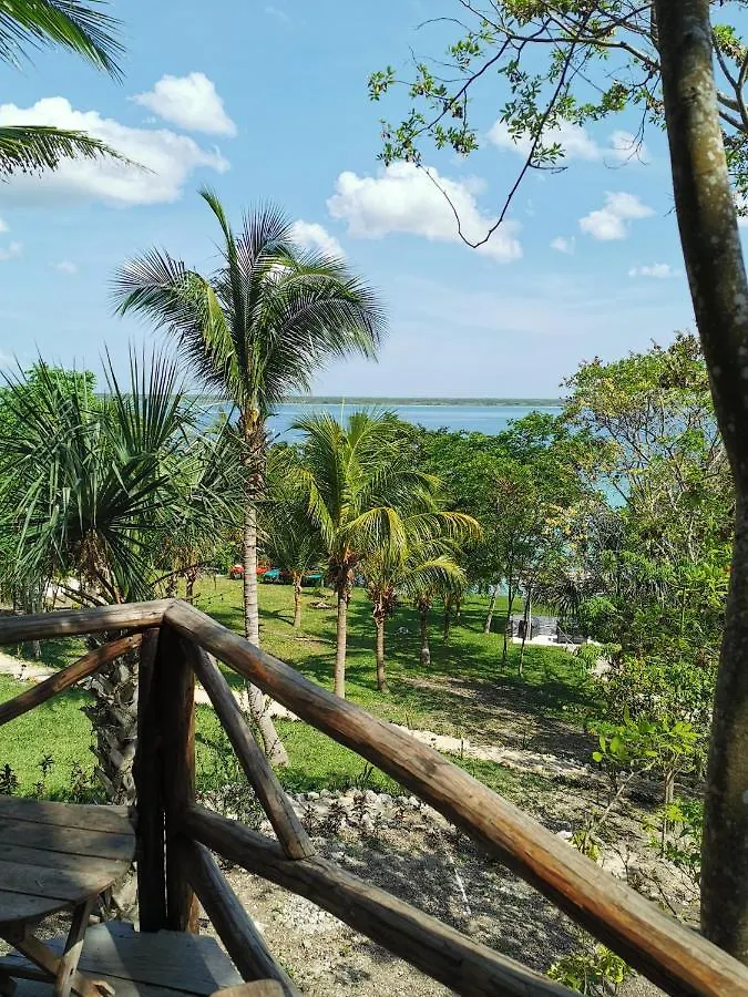 Mercedes Bacalar Lodge