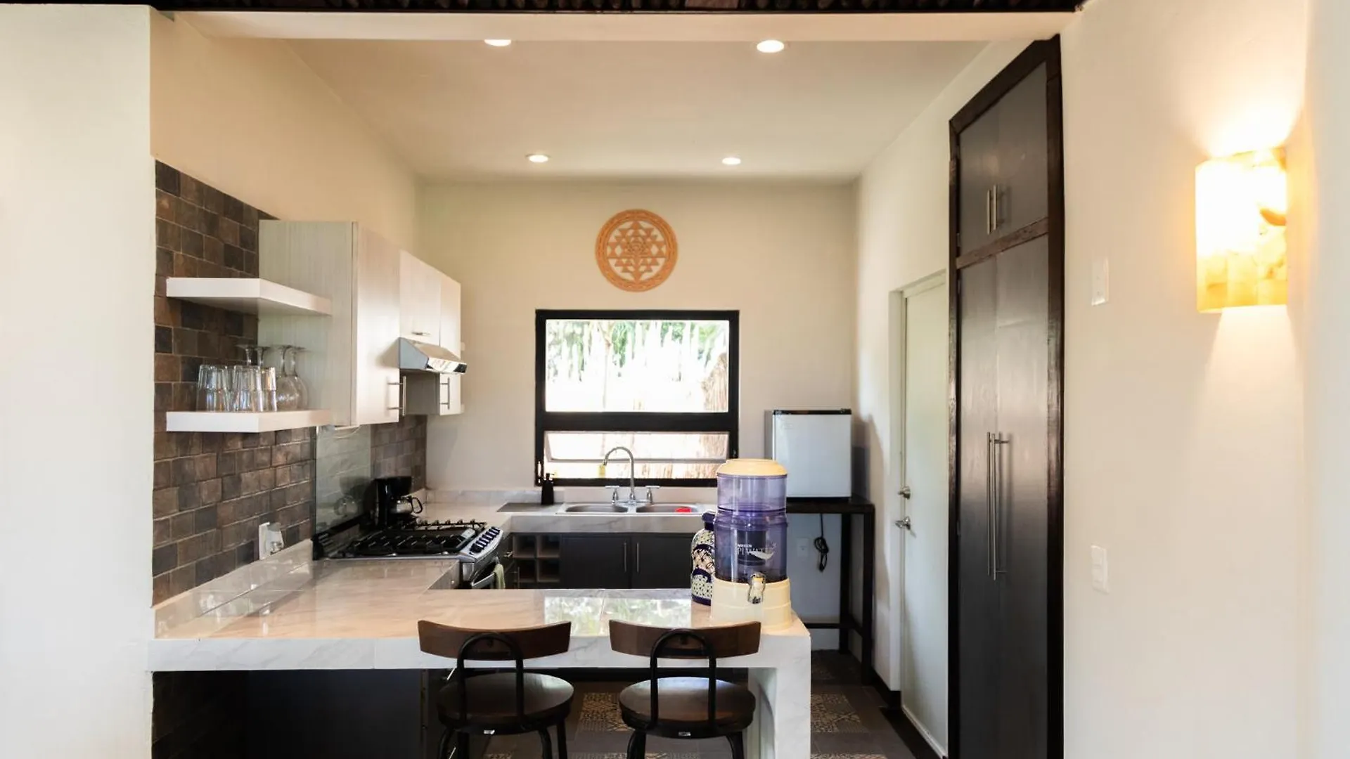 Mercedes Bacalar Lodge