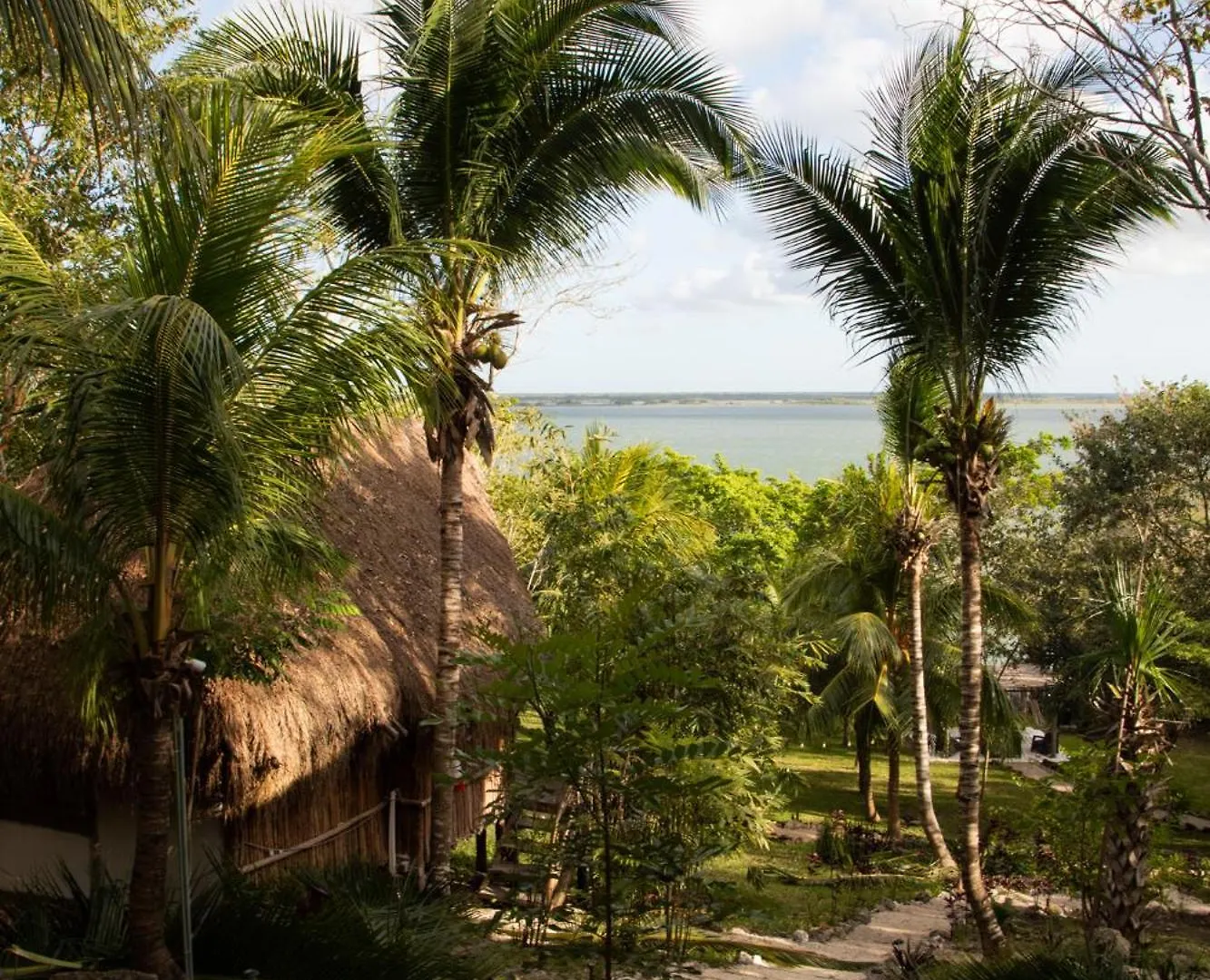 Lodge Mercedes Bacalar